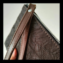 Carica l'immagine nel visualizzatore di Gallery, 2115 FM