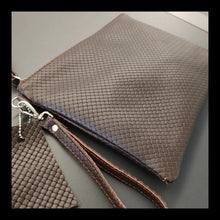 Carica l'immagine nel visualizzatore di Gallery, 2620 FM