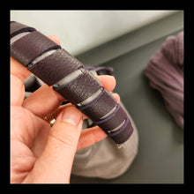 Carica l'immagine nel visualizzatore di Gallery, Bucket Bag - Small