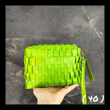 Carica l'immagine nel visualizzatore di Gallery, Mod. 1813 intreccio