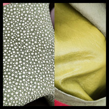 Carica l'immagine nel visualizzatore di Gallery, Mod. 3224 frange