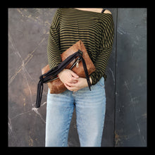 Carica l'immagine nel visualizzatore di Gallery, mod. 3830 Double