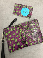 Carica l'immagine nel visualizzatore di Gallery, Pochette in pelle 2115
