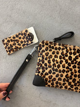 Carica l&#39;immagine nel visualizzatore di Gallery, Pochette in pelle 2115
