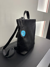 Carica l&#39;immagine nel visualizzatore di Gallery, mod. 2834 Us
