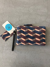 Carica l&#39;immagine nel visualizzatore di Gallery, Pochette in pelle 2115
