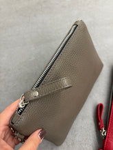 Carica l&#39;immagine nel visualizzatore di Gallery, Pochette in pelle 2115
