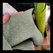 Carica l&#39;immagine nel visualizzatore di Gallery, Mod. 3224 frange
